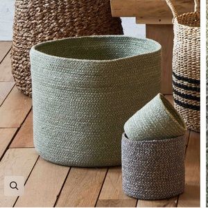NWT MELIA WOVEN JUTE BASKET